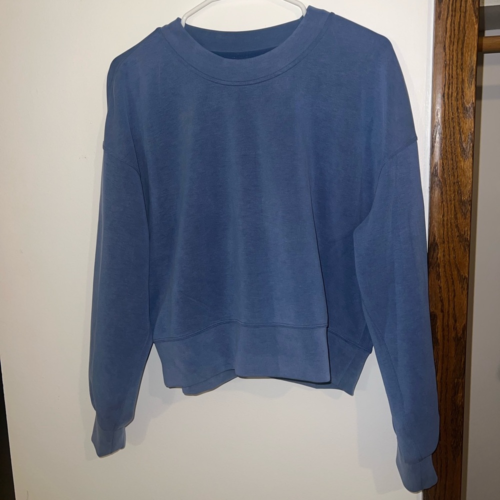 Lululemon Softstreme Cropped Crew